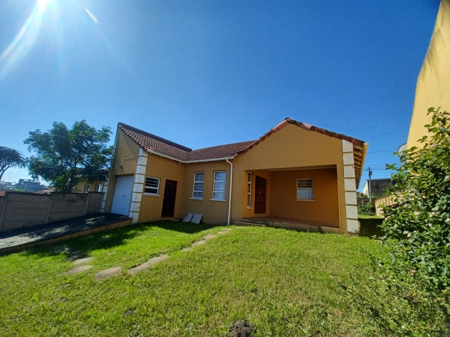 3 Bedroom Property for Sale in Beacon Bay Eastern Cape